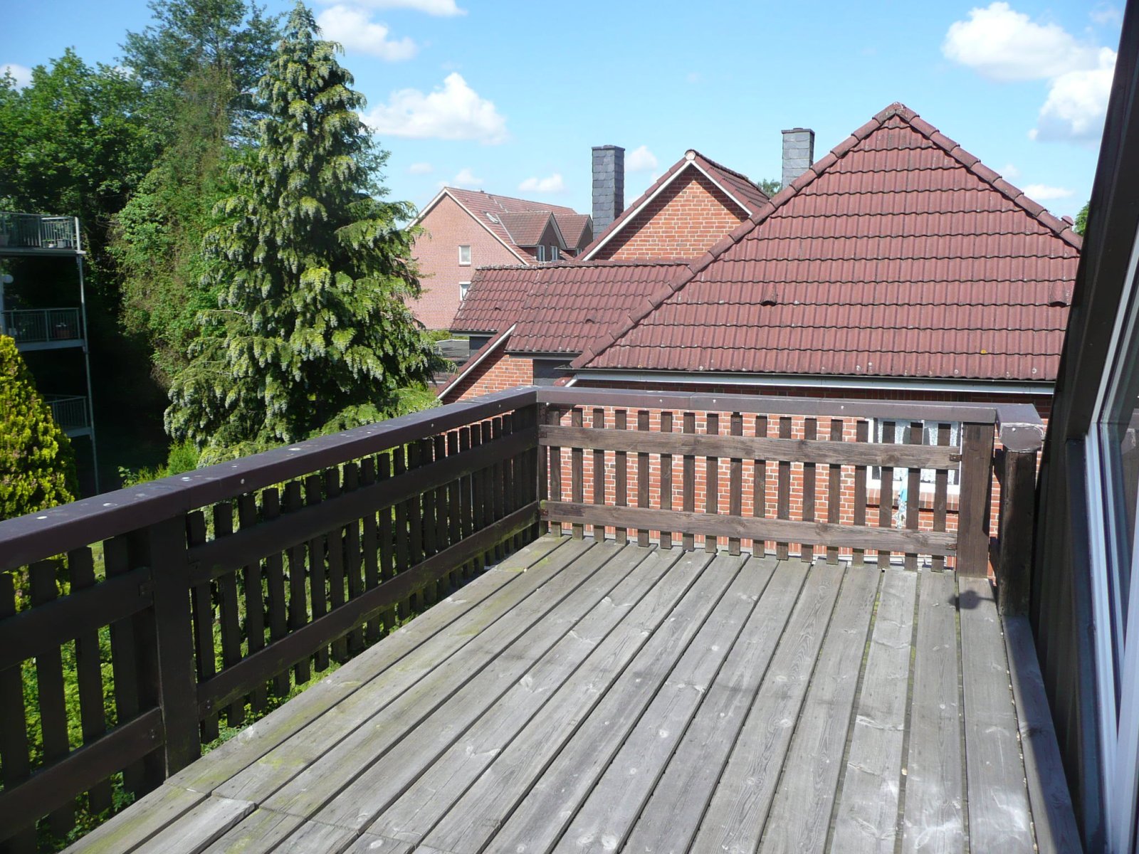 Wohnung im Dachgeschoss - großer Balkon